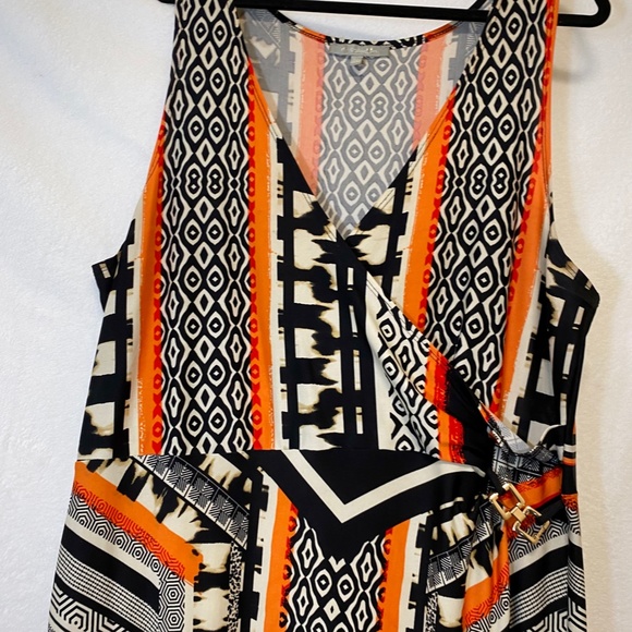 Sleeveless V-Neck Maxi Dress - Picture 12 of 13